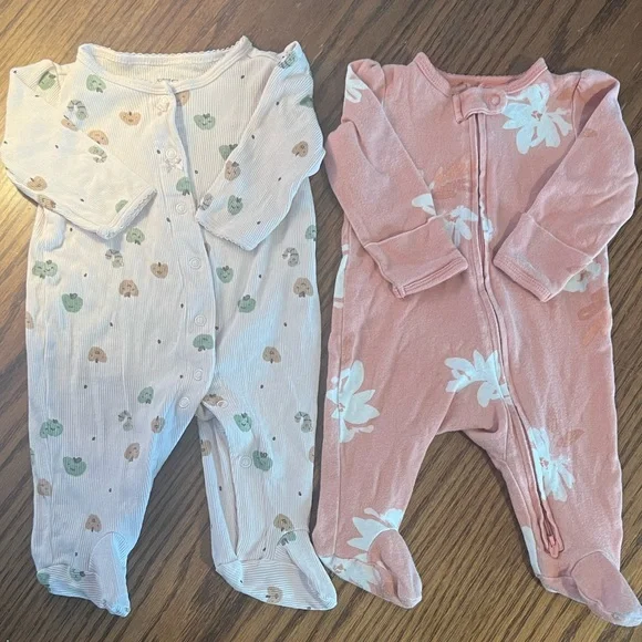 Carter's Gray and Pink Kids Footies Set - Picture 3 of 6